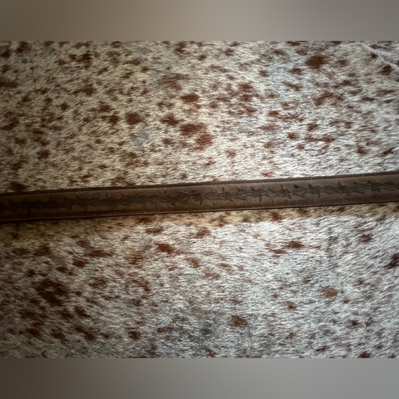 Boys size 28 leather western belt - Picture 4 of 5